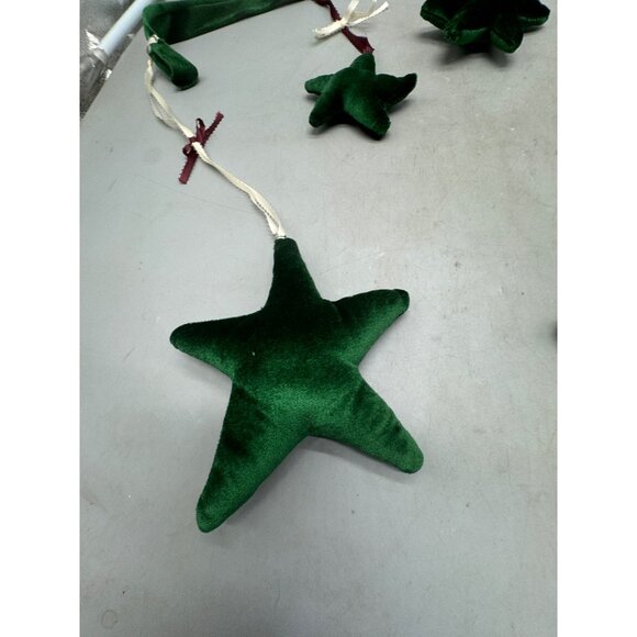 Christmas Green Velvet Star Garland With Ribbon Accents or Archway Doorway READ - Picture 5 of 6